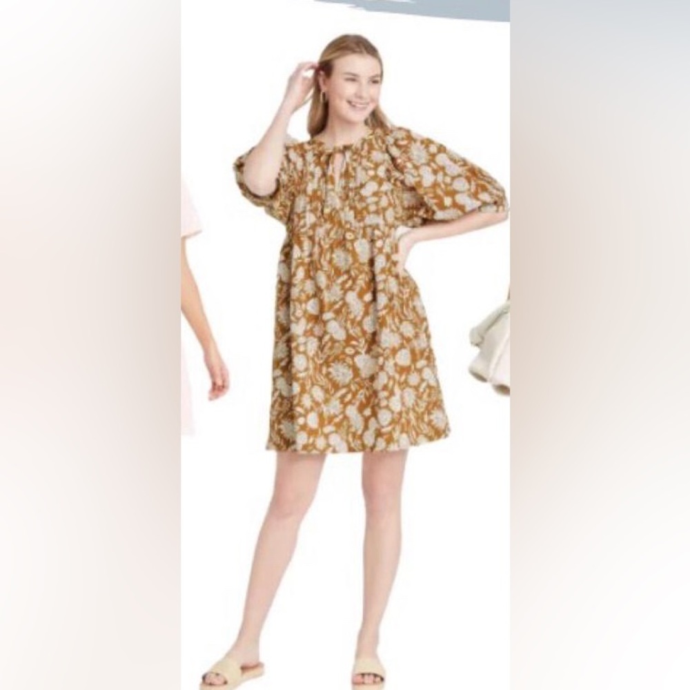 Universal Thread Target Babydoll Dress Size medium Boho Floral Puff Sleeve